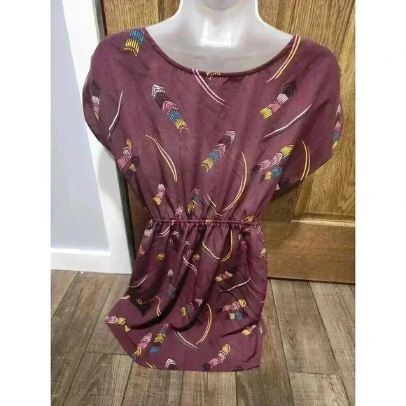 Fossil Womens Small Tunic Top elastic waist Aarow Design Burgundy Polyester - Picture 3 of 6